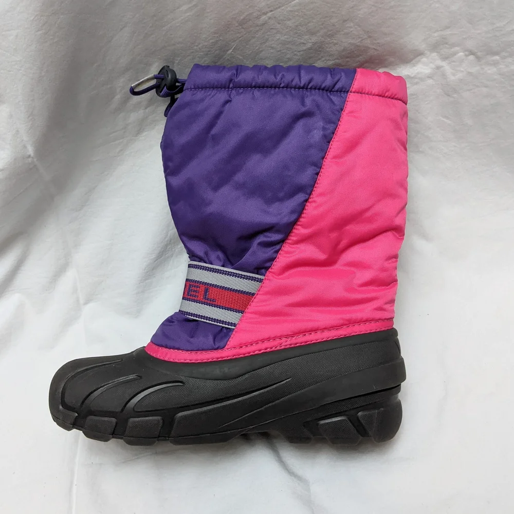 Sorel Girls Insulated Snow Boots Size 6